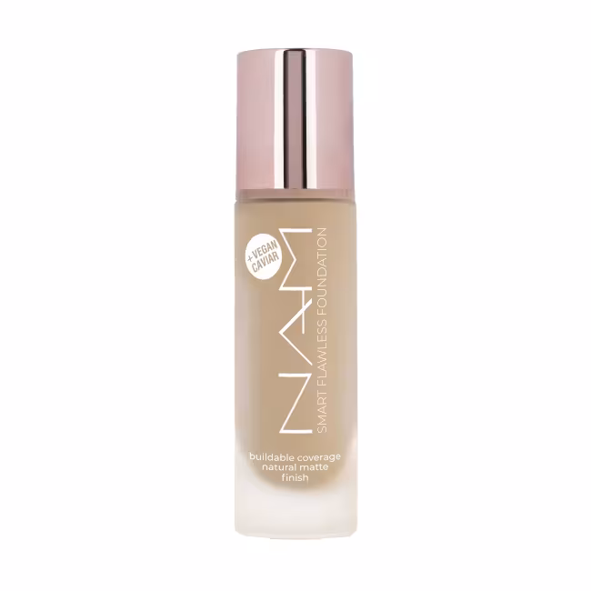 Nam SMART FLAWLESS FOUNDATION Make -up