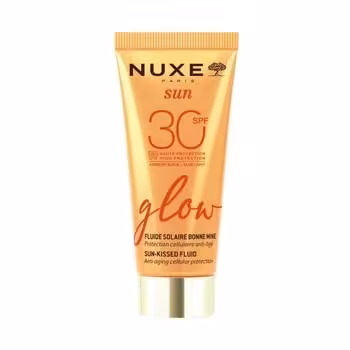 Nuxe SUN Trblietavý rozjasňujúci ochranný fluid na tvár s vysokou ochranou SPF 30