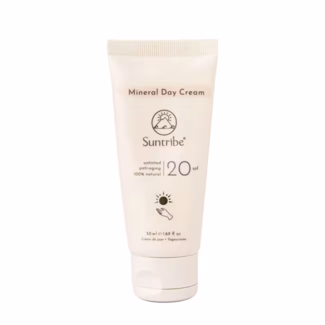 Suntribe Prírodný minerálny denný krém SPF 20 – biela, 50 ml