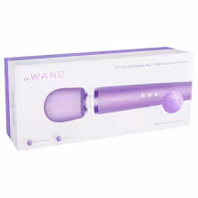 Le Wand Petite - masážny vibrátor na batériu - fialový