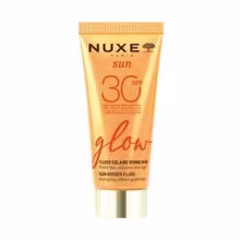 Nuxe SUN Trblietavý rozjasňujúci ochranný fluid na tvár s vysokou ochranou SPF 30