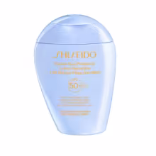 SHISEIDO SUN LOTION SENSITIVE SPF50+ Neviditeľné a ľahké mlieko na tvár aj telo