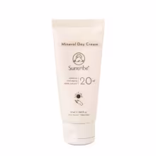 Suntribe Prírodný minerálny denný krém SPF 20 – biela, 50 ml